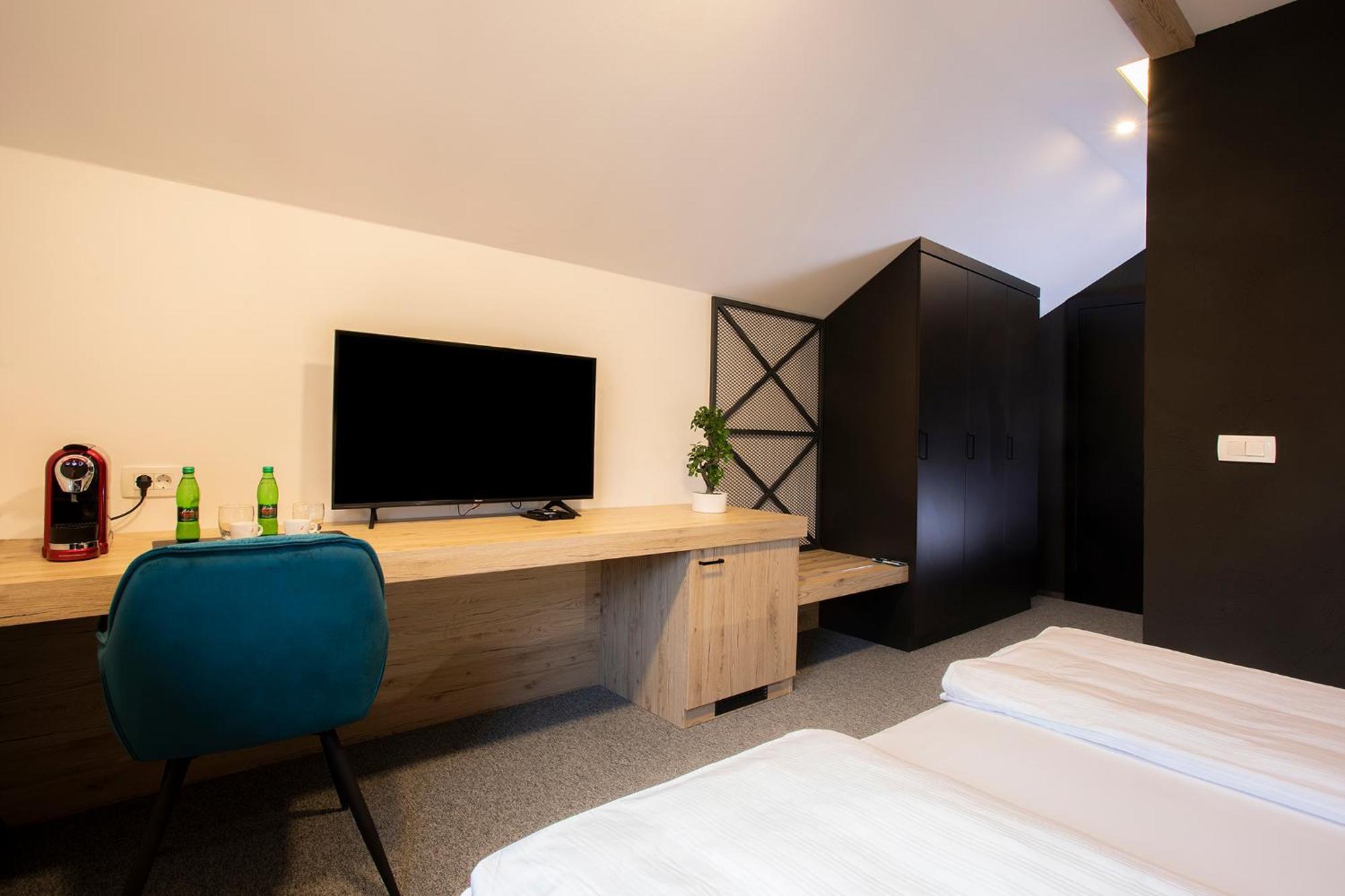 Rooms Bolero Naklo Стая снимка